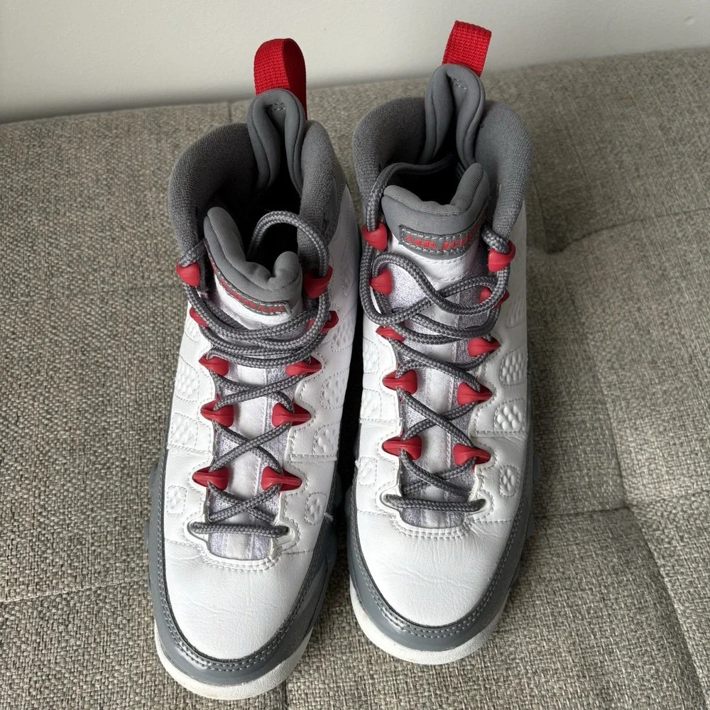 Nike Air Jordan Retro 9 IX 
